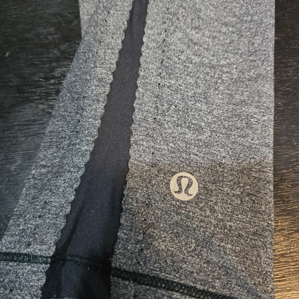 Lululemon Athletica Smooth Stride Crop Leggings Womens Size 6 - Picture 4 of 5